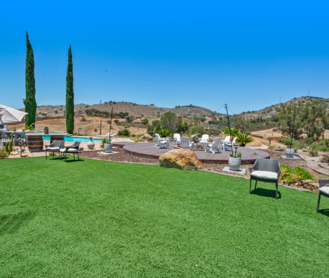 The Pool & Hot Tub