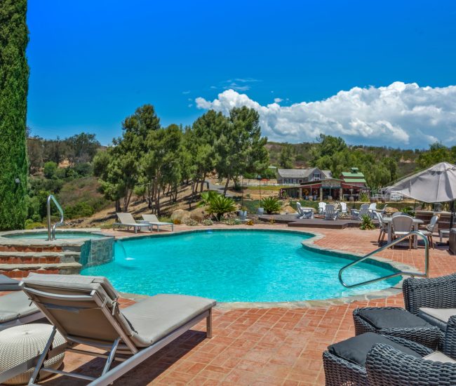 The Pool & Hot Tub